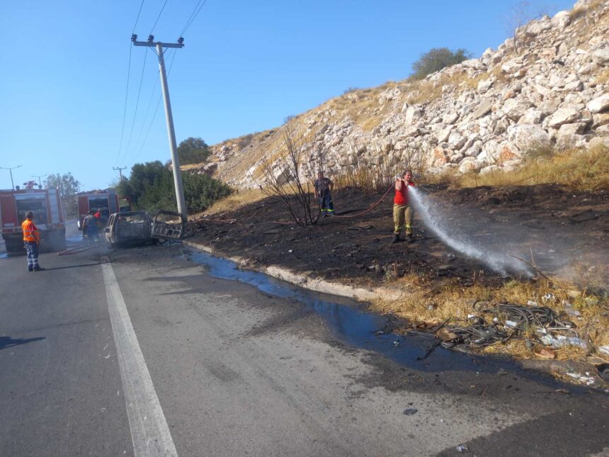 "Λαχτάρα" στη Λ. Σχιστού από φλεγόμενο αυτοκίνητο 1