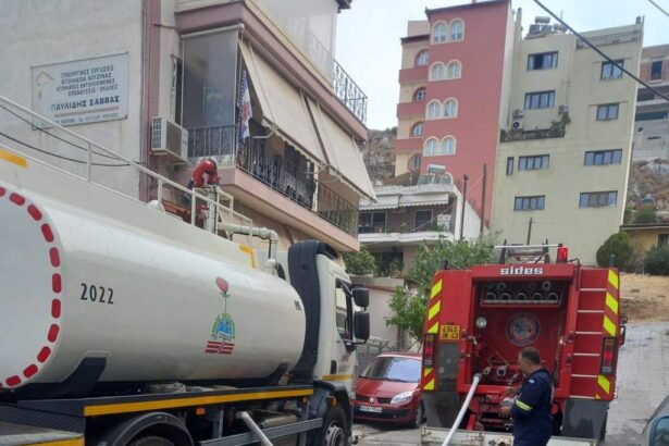 Πυρκαγιά από κεραυνό στο Σχιστό 3