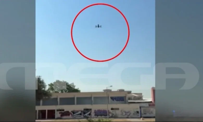Drone - φύλακας πάνω από σχολικό συγκρότημα στο Αιγάλεω! Προστασία από βανδαλισμούς ή big brother; 2 Drone - φύλακας πάνω από σχολικό συγκρότημα στο Αιγάλεω! Προστασία από βανδαλισμούς ή big brother; 1