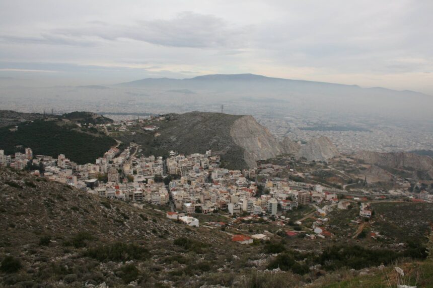 Δεκάδες οικογένειες χάνουν τα σπίτια τους στο Σχιστό Κορυδαλλού 1