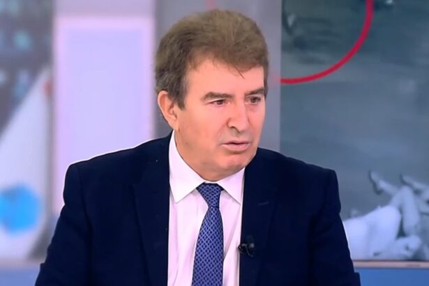 Χρυσοχοΐδης: Πανηγυρίζει η Δυτική Αττική για τις επιχειρήσεις των τελευταίων ημερών, θα είμαστε μέσα στους οικισμούς των Ρομά 15