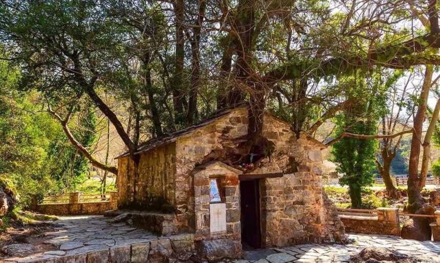 Ημερήσια εκδρομή στη Μεσσηνία: Αγία Θεοδώρα Βάστας - παραλία Καλαμάτας 1