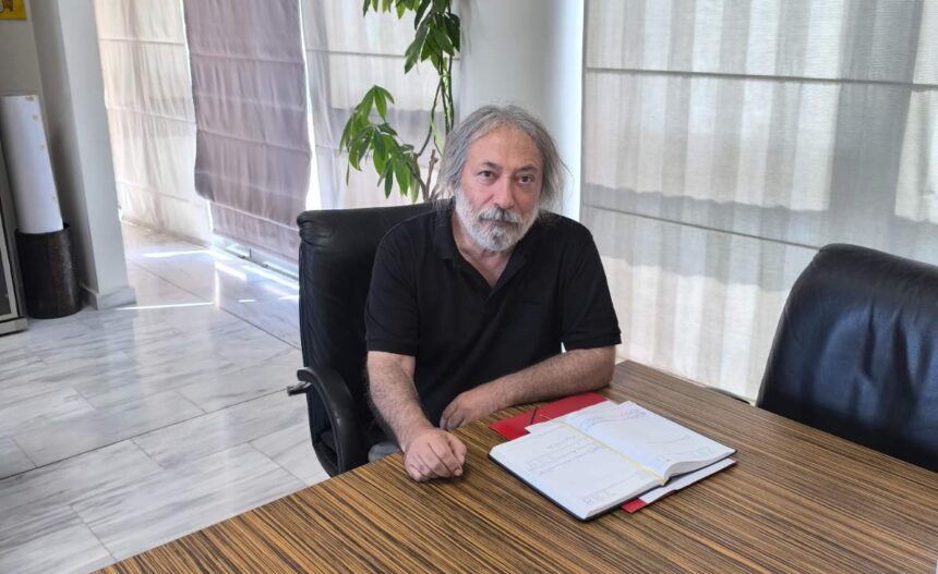 "Στο πλευρό των εργαζομένων": Δήλωση στήριξης του Μιχάλη Σελέκου προς τη δημοτική αρχή Καισαριανής 2 "Στο πλευρό των εργαζομένων": Δήλωση στήριξης του Μιχάλη Σελέκου προς τη δημοτική αρχή Καισαριανής 1
