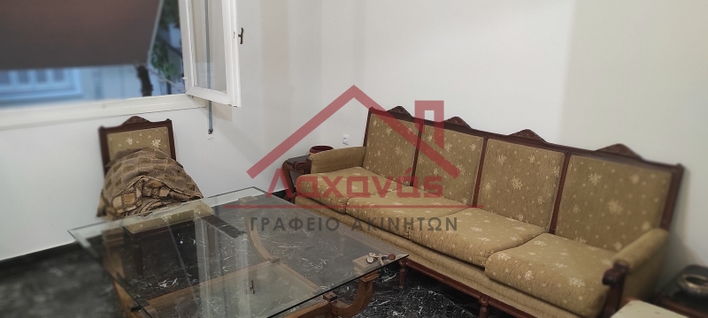 Πωλείται ανακαινισμένο διαμέρισμα στο Αιγάλεω 6 Πωλείται ανακαινισμένο διαμέρισμα στο Αιγάλεω 5