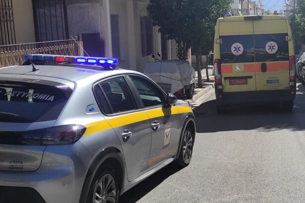 Αιγάλεω: Δημοτικοί Αστυνομικοί στο πλευρό ηλικιωμένης που είχε ανάγκη 35