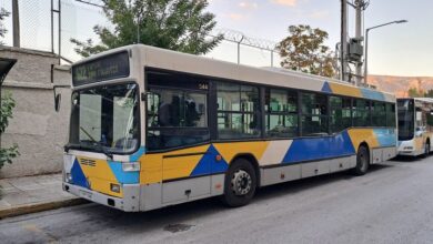 μπροστινή πόρτα