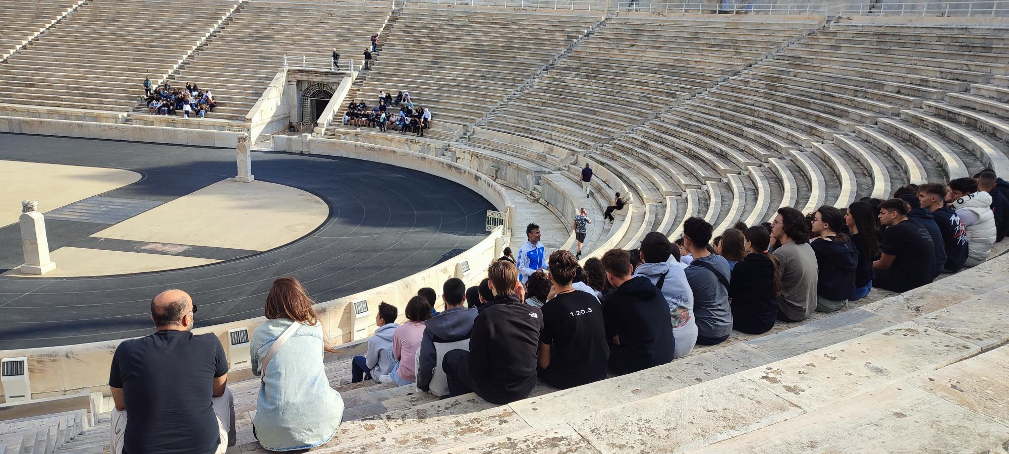 "Ζωντανή Εμπειρία" η επίσκεψη μαθητών της Νέας Παιδείας στο Παναθηναϊκό Στάδιο 6 "Ζωντανή Εμπειρία" η επίσκεψη μαθητών της Νέας Παιδείας στο Παναθηναϊκό Στάδιο 5