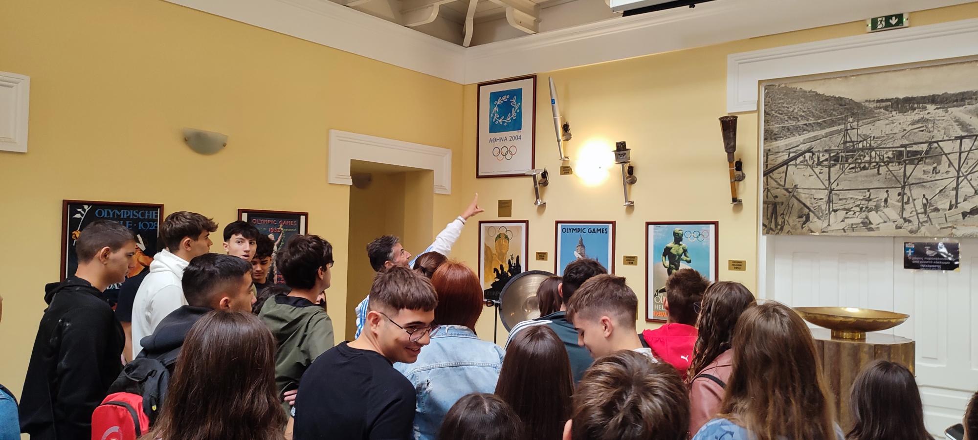 "Ζωντανή Εμπειρία" η επίσκεψη μαθητών της Νέας Παιδείας στο Παναθηναϊκό Στάδιο 10 "Ζωντανή Εμπειρία" η επίσκεψη μαθητών της Νέας Παιδείας στο Παναθηναϊκό Στάδιο 9