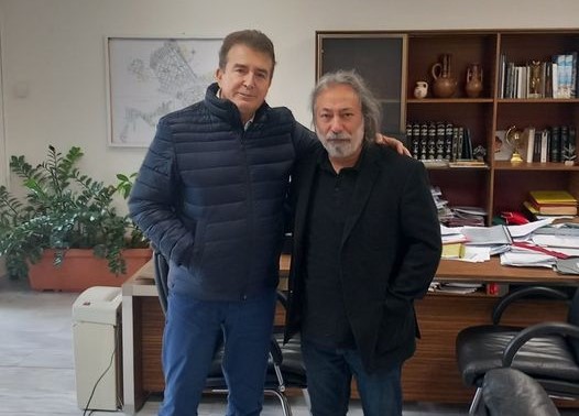Συνάντηση Χρυσοχοΐδη - Σελέκου στο Δημαρχείο Χαϊδαρίου 2 Συνάντηση Χρυσοχοΐδη - Σελέκου στο Δημαρχείο Χαϊδαρίου 1