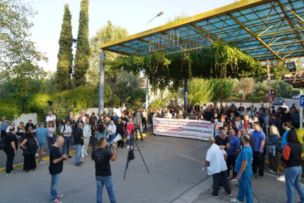 Απεργιακή κινητοποίηση στο ΨΝΑ Δαφνί - Η παρέμβαση του δημάρχου Μιχάλη Σελέκου 3