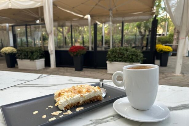 Τώρα στη "Γιορτή" η Αθήνα απολαμβάνει το φθινοπωρινό δάσος σε νέο αίθριο 27