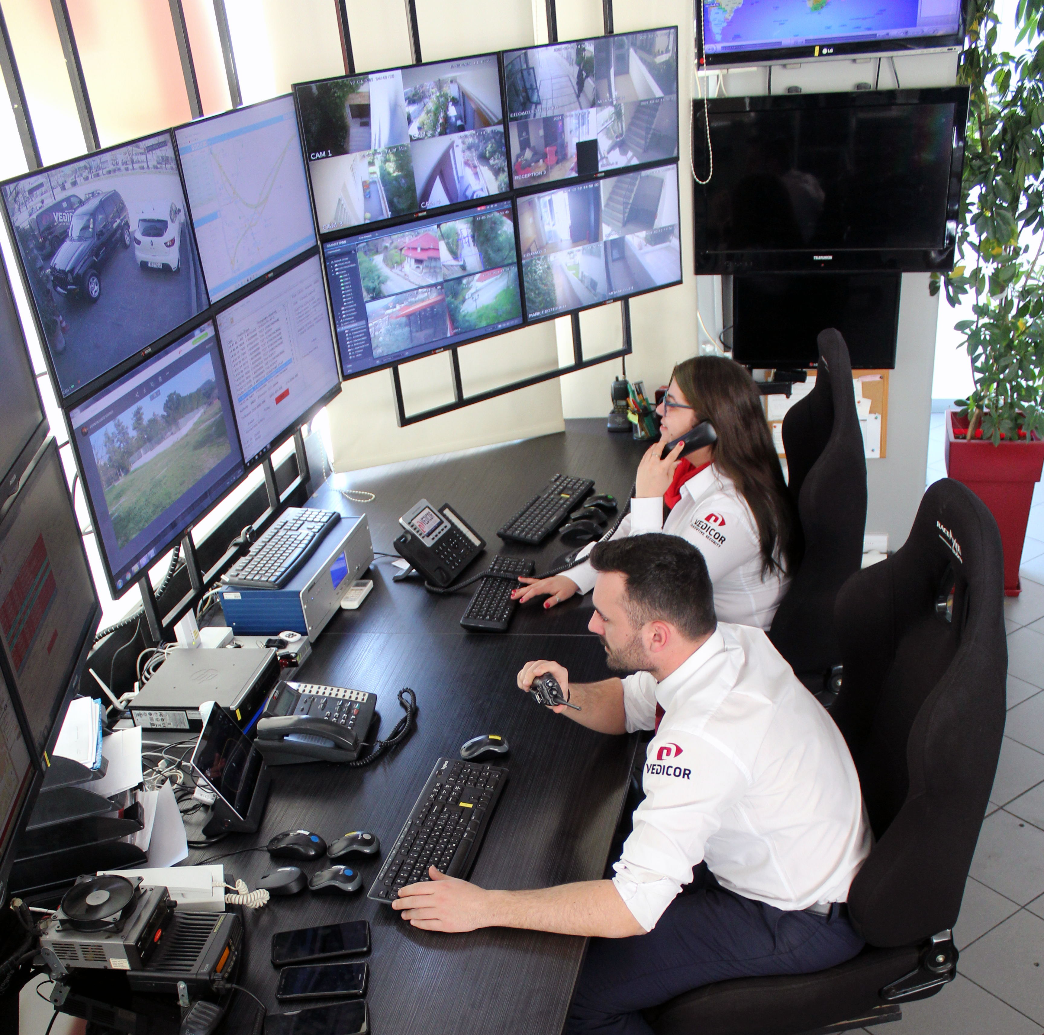 VEDICOR SECURITY για οικίες, καταστήματα, άτομα - Άμεση Επέμβαση με δικά της οχήματα 3 VEDICOR
