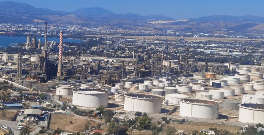 Συσκέψεις για τους εργαζόμενους στις βιομηχανίες της Δυτικής Αττικής 1