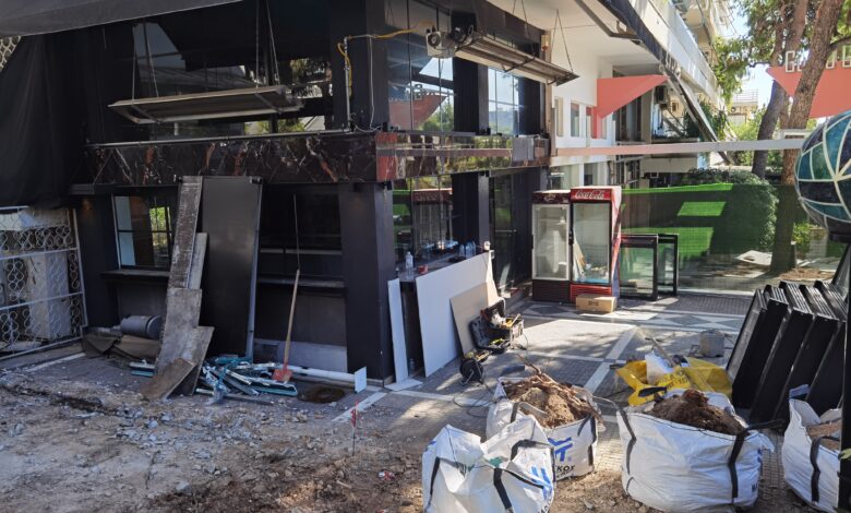 Ανοίγει και πάλι ιστορικό μαγαζί στο Χαϊδάρι, με γενική ανακαίνιση 2 Ανοίγει και πάλι ιστορικό μαγαζί στο Χαϊδάρι, με γενική ανακαίνιση 1