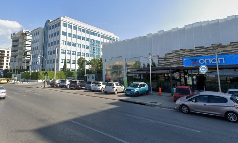 Στο σφυρί το ακίνητο ιστορικής αντιπροσωπείας αυτοκινήτων στη Λεωφόρο Αθηνών 2 Στο σφυρί το ακίνητο ιστορικής αντιπροσωπείας αυτοκινήτων στη Λεωφόρο Αθηνών 1