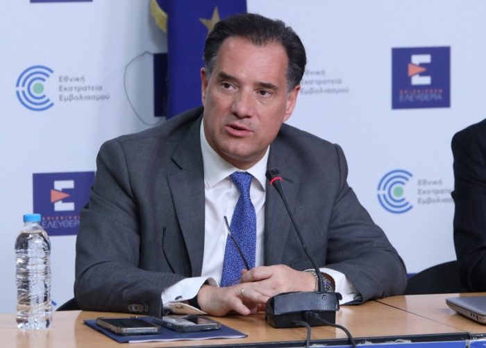 Γιατροί Αττικού προς Άδωνι: Και νανογιλέκα φορέσαμε για να τα βγάλουμε πέρα... 1