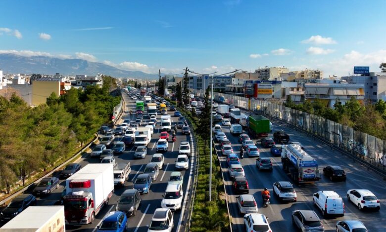 Τα 5 έργα που φιλοδοξούν να ξεμπλοκάρουν τον Κηφισό 2 Τα 5 έργα που φιλοδοξούν να ξεμπλοκάρουν τον Κηφισό 1