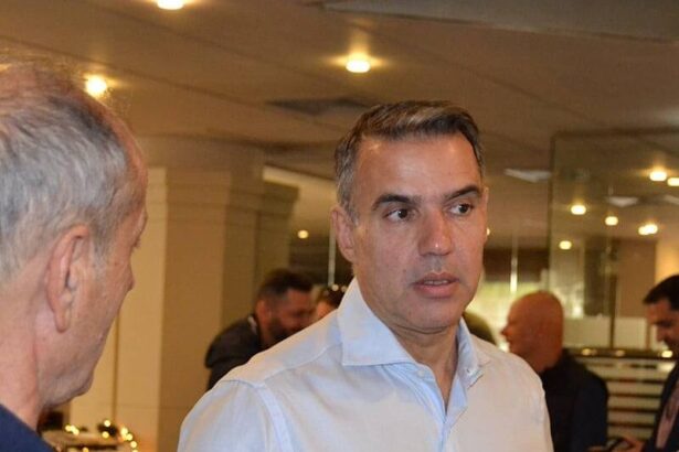 Εκδήλωση αποτίμησης του συνολικού συγγραφικού έργου του Γιώργου Παπαχαρίση, στο Μέγαρο Μουσικής 29