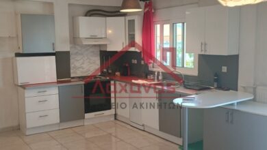 Κουκάκι: Πωλείται τριάρι ρετιρέ με θέα, πλησίον σταθμού Μετρό 152
