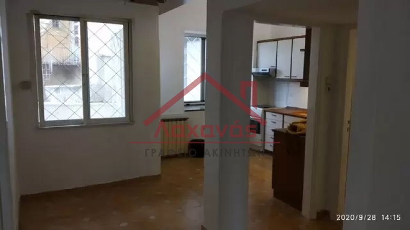 Πειραιάς - Καστέλλα, πωλείται ανακαινισμένη μονοκατοικία πάνω από το Μικρολίμανο 6 Πειραιάς - Καστέλλα, πωλείται ανακαινισμένη μονοκατοικία πάνω από το Μικρολίμανο 5