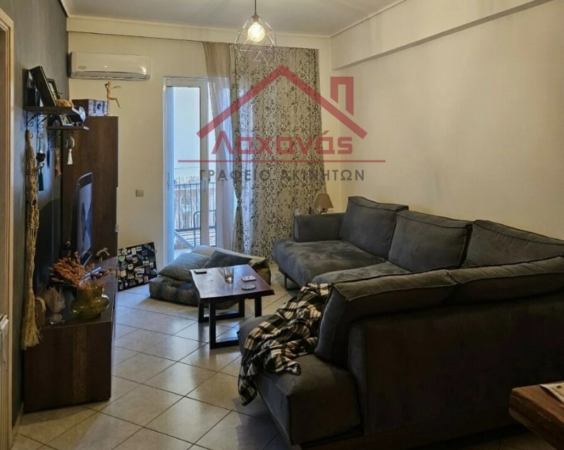 Διαμέρισμα και μεζονέτα προς πώληση στο κέντρο Χαϊδαρίου και το Δαφνί 4 Διαμέρισμα και μεζονέτα προς πώληση στο κέντρο Χαϊδαρίου και το Δαφνί 3