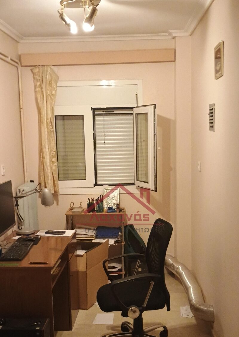 Πωλείται γωνιακή, ανακαινισμένη διπλοκατοικία στο Δάσος Χαϊδαρίου 9
