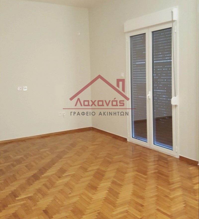 Ανακαινισμένο διαμέρισμα προς πώληση στην Καλλιθέα 8 Ανακαινισμένο διαμέρισμα προς πώληση στην Καλλιθέα 7