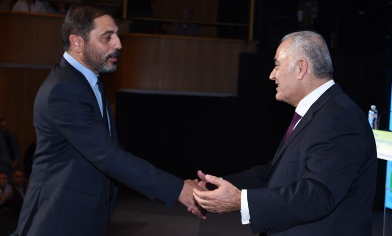 Σημαντική επιτυχία του Αντώνη Βερούχη στις εκλογές του Επαγγελματικού Επιμελητηρίου Αθηνών 2 Σημαντική επιτυχία του Αντώνη Βερούχη στις εκλογές του Επαγγελματικού Επιμελητηρίου Αθηνών 1