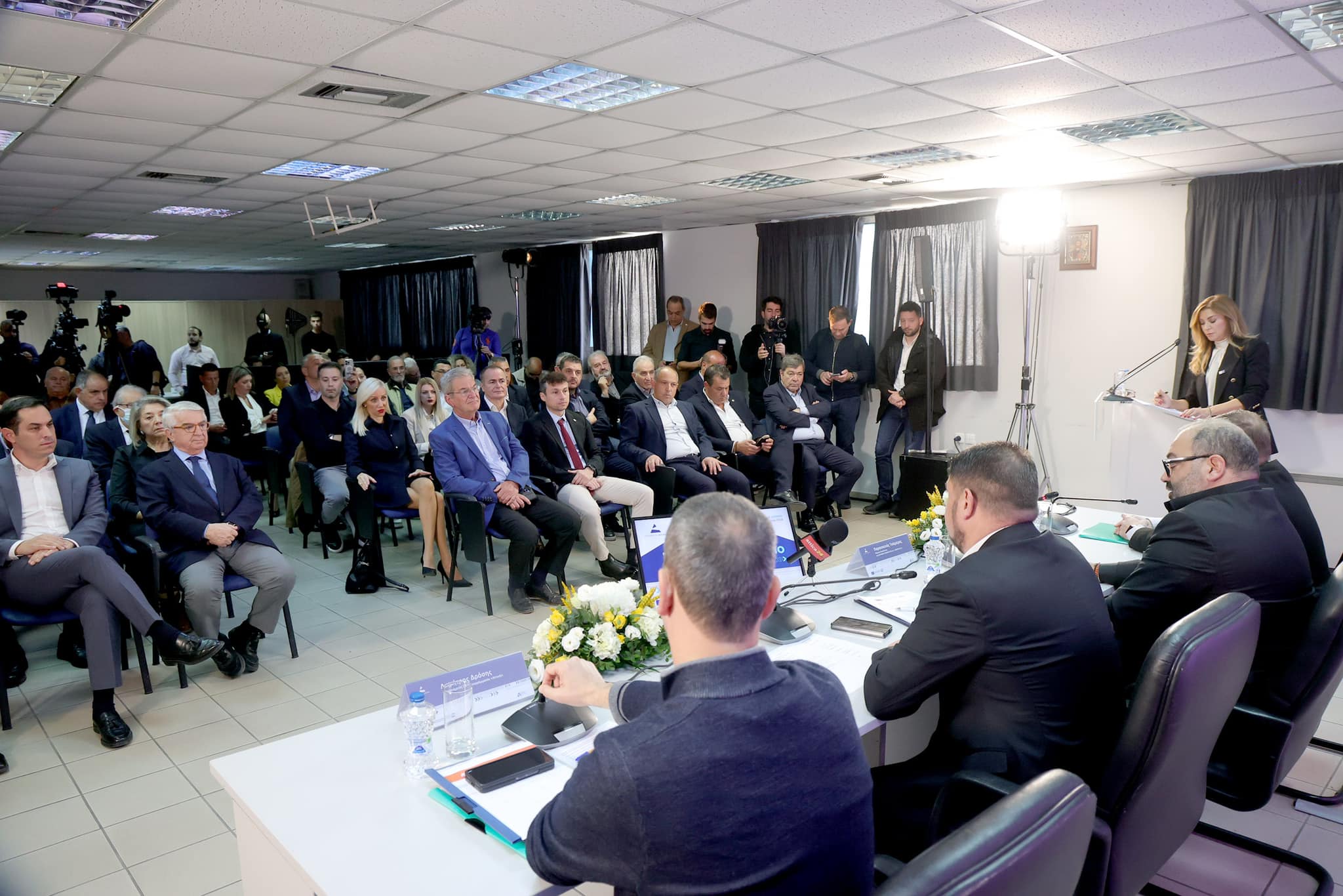 Σημαντική μέρα για τη Δυτική Αττική: Υπογράφηκε νέα χάραξη στην Παλαιά Εθνική Οδό Αθηνών Θηβών, τμήμα Μάνδρα – Βίλια 7 Σημαντική μέρα για τη Δυτική Αττική: Υπογράφηκε νέα χάραξη στην Παλαιά Εθνική Οδό Αθηνών Θηβών, τμήμα Μάνδρα – Βίλια 6