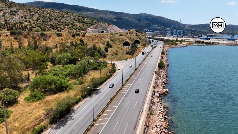 Η κυβέρνηση "ξεπαγώνει" τον υπέρ-κόμβο Σκαραμαγκά, υπό την πίεση νέων δεδομένων στην περιοχή 2 Η κυβέρνηση "ξεπαγώνει" τον υπέρ-κόμβο Σκαραμαγκά, υπό την πίεση νέων δεδομένων στην περιοχή 1