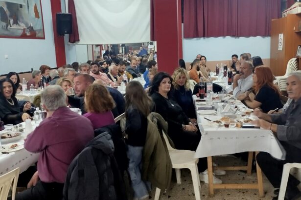 Με μεγάλη επιτυχία η "Bραδιά Mουσταλευριάς" της Εστίας Κρητών  55