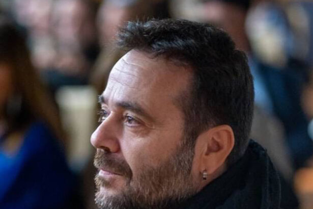 Δημήτρης Αγοράς: Το να είσαι χαρούμενος είναι επιλογή 13