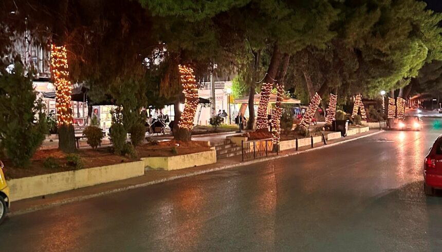 "Καλές γιορτές σε όλους! Και μερικές σκέψεις για τον διάκοσμο της πόλης" 2 "Καλές γιορτές σε όλους! Και μερικές σκέψεις για τον διάκοσμο της πόλης" 1