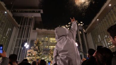Ζερόμ Καλούτα και Ίαν Στρατής μάς υποδέχονται στο Party Παραμονής Πρωτοχρονιάς του ΚΠΙΣΝ 25