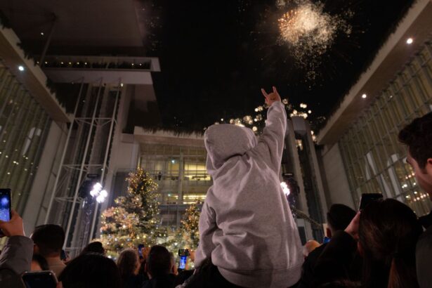 Ζερόμ Καλούτα και Ίαν Στρατής μάς υποδέχονται στο Party Παραμονής Πρωτοχρονιάς του ΚΠΙΣΝ 31