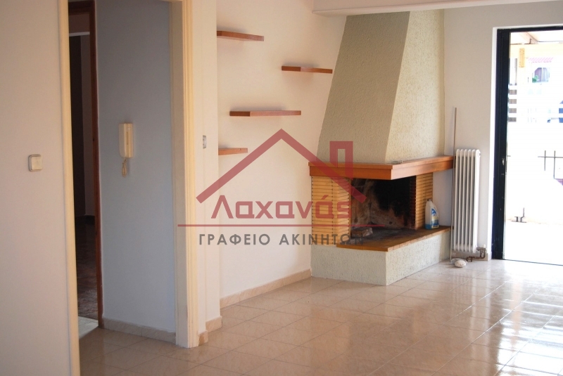 Πετρούπολη: Πλήρως ανακαινισμένο διαμέρισμα προς πώληση 7 Πετρούπολη: Πλήρως ανακαινισμένο διαμέρισμα προς πώληση 6
