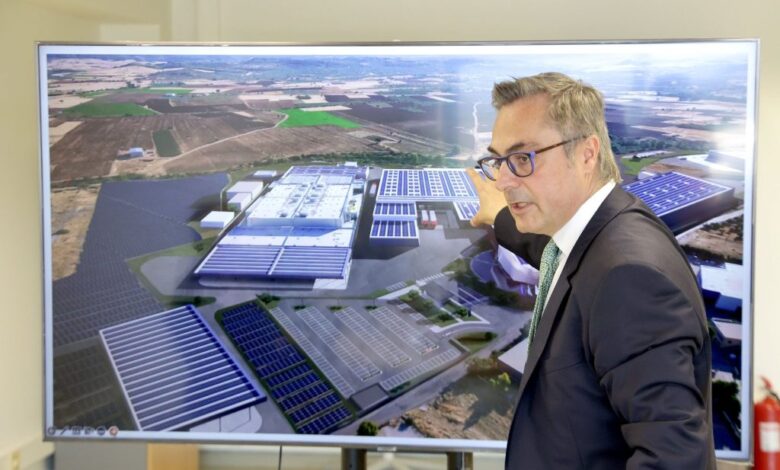H νέα Softex καθιστά αυτάρκη την Ελλάδα - Tεράστια επένδυση για παραγωγή χαρτιού 2 H νέα Softex καθιστά αυτάρκη την Ελλάδα - Tεράστια επένδυση για παραγωγή χαρτιού 1
