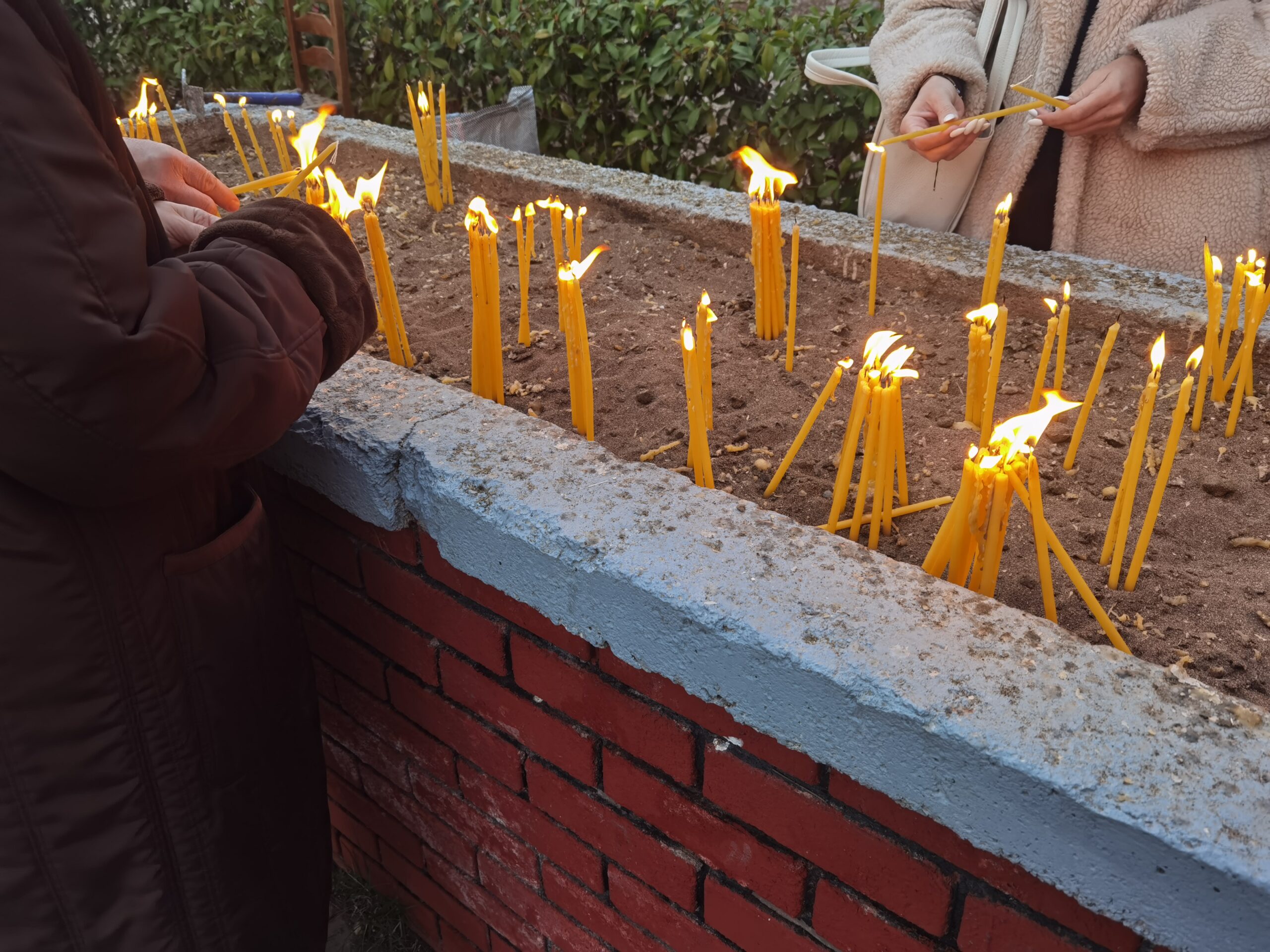 Το αδιαχώρητο απόψε στο πανηγύρι της Αγίας Βαρβάρας - Φωτογραφίες και βίντεο 8 Το αδιαχώρητο απόψε στο πανηγύρι της Αγίας Βαρβάρας - Φωτογραφίες και βίντεο 7