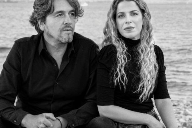 Το Χαϊδάρι ανάβει το χριστουγεννιάτικο δέντρο του με συναυλία Βιολέττας Ίκαρη και Θοδωρή Κοτονιά 39