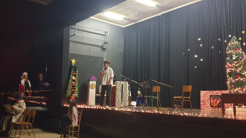 Κιθάρα και Χριστουγεννιάτικα παραμύθια από την Στέγη Πολιτισμού 1