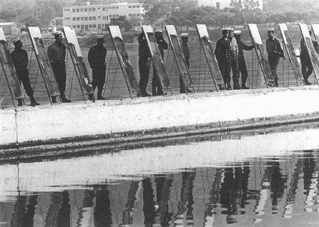 Το μεγάλο πείραμα στο Ναυτικό Οχυρό Σκαραμαγκά που επιβεβαίωσε το μέγιστο επίτευγμα του Αρχιμήδη 2 Το μεγάλο πείραμα στο Ναυτικό Οχυρό Σκαραμαγκά που επιβεβαίωσε το μέγιστο επίτευγμα του Αρχιμήδη 1