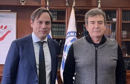 Συνάντηση Ντηνιακού - Χρυσοχοΐδη στο Υπουργείο Προστασίας του Πολίτη 2 Συνάντηση Ντηνιακού - Χρυσοχοΐδη στο Υπουργείο Προστασίας του Πολίτη 1