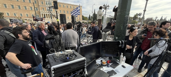 "Δεν έχω οξυγόνο": Το βίντεο της συγκέντρωσης και οι τεχνικές ιδιαιτερότητες της ζωντανής μετάδοσης 4 "Δεν έχω οξυγόνο": Το βίντεο της συγκέντρωσης και οι τεχνικές ιδιαιτερότητες της ζωντανής μετάδοσης 3