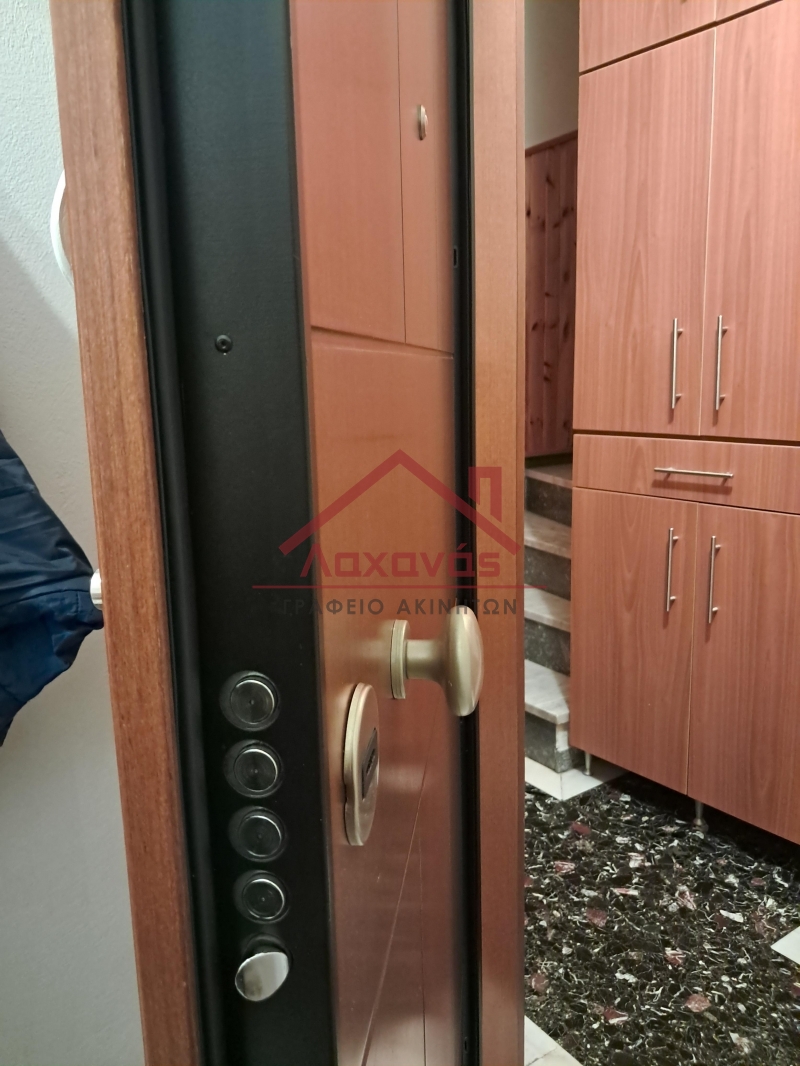 Διαμέρισμα προς πώληση στον Κορυδαλλό 10 Διαμέρισμα προς πώληση στον Κορυδαλλό 9
