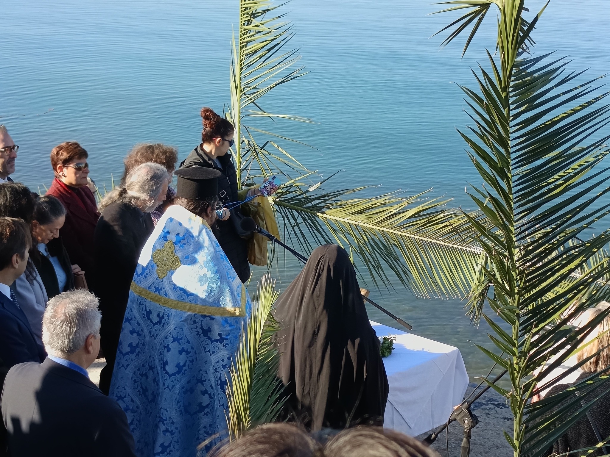 Με κατάνυξη και λαμπρότητα ο Αγιασμός των Υδάτων στο Χαϊδάρι 6 Με κατάνυξη και λαμπρότητα ο Αγιασμός των Υδάτων στο Χαϊδάρι 5