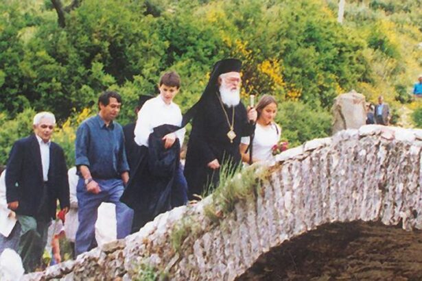 Γιατί όλοι σέβονταν τον Αρχιεπίσκοπο Αναστάσιο 31