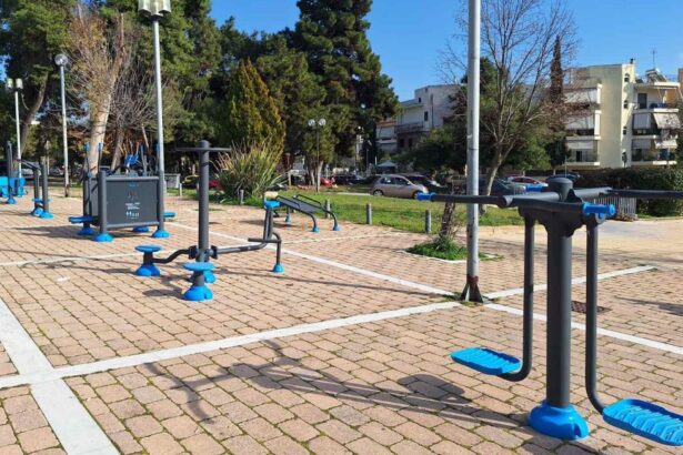Υπαίθρια όργανα γυμναστικής τοποθετήθηκαν σε 3 πλατείες για δωρεάν εξάσκηση 43
