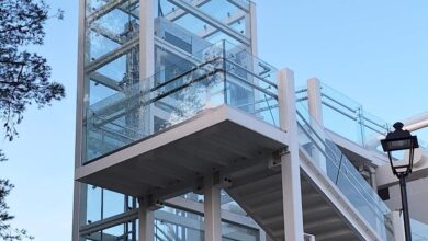 "Χτύπησε κεραυνός ενώ βρισκόμουν πάνω στην πεζογέφυρα!" 9