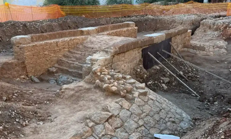 Πανέμορφη αρχαία γέφυρα ήρθε στο φως σε δημόσιο έργο στην Ελευσίνα! 1 Ελευσίνα