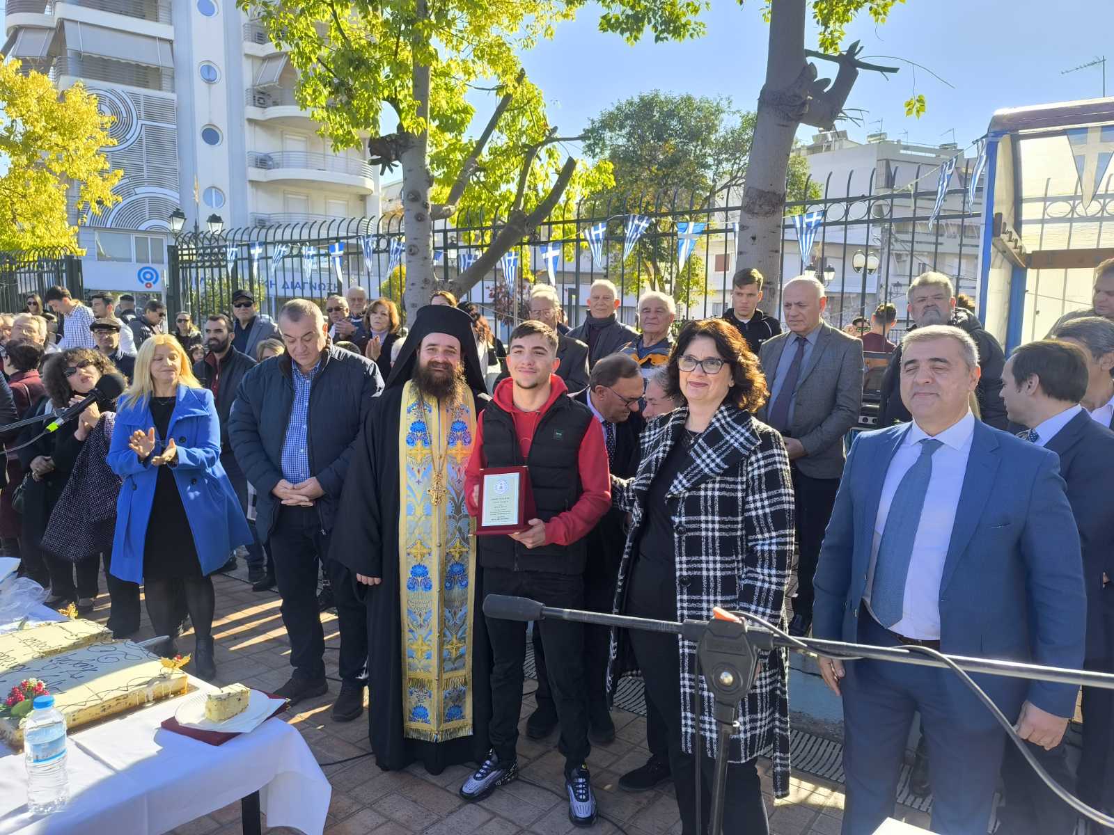Αγιασμός στο Κολυμβητήριο και βράβευση αθλητών που διακρίθηκαν στις πισίνες 10 Αγιασμός στο Κολυμβητήριο και βράβευση αθλητών που διακρίθηκαν στις πισίνες 9